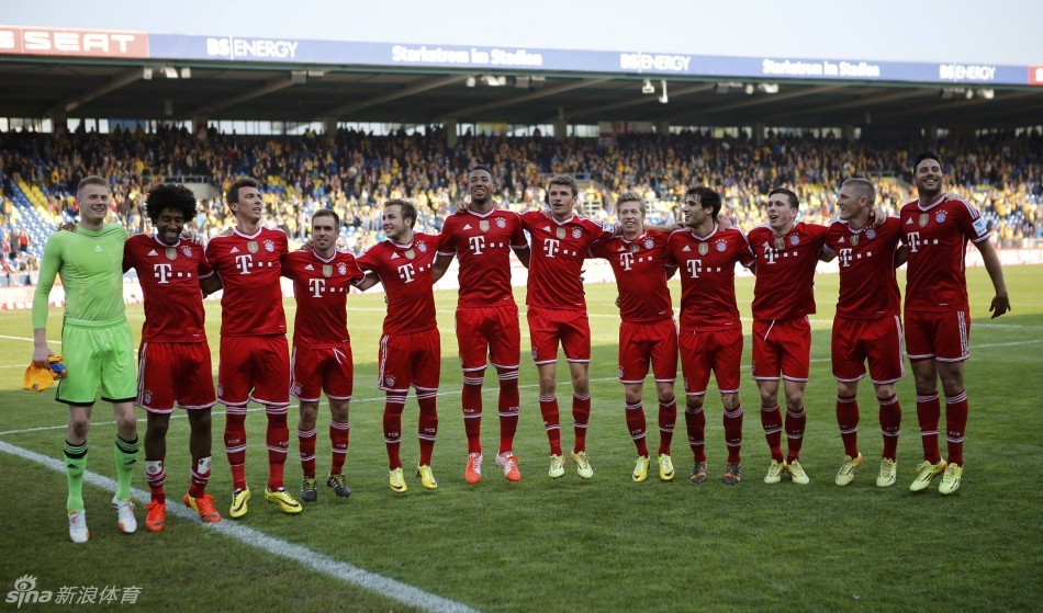 埃因霍温2比3马竞 全场集锦（马竞3-2击败埃因霍温 全场集锦）