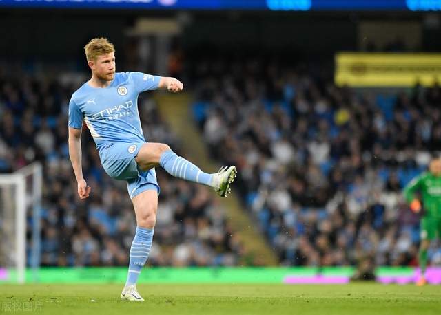 诺伊尔：补时进2球让大家松一口气，是否续约明年3月再考虑（诺伊尔：补时阶段连入两球才松了口气，续约要到明年3月再议）