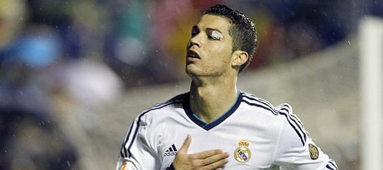 半场战报：佛罗伦萨0-1莱切，梅东-贝里沙建功（半场速递：莱切1-0领先佛罗伦萨，梅东-贝里沙破门）